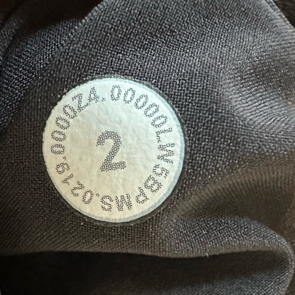 Lululemon On The Fly Pant *Woven 27" Sweatpants Cropped Black Size 2 Extra Small - Picture 5 of 6